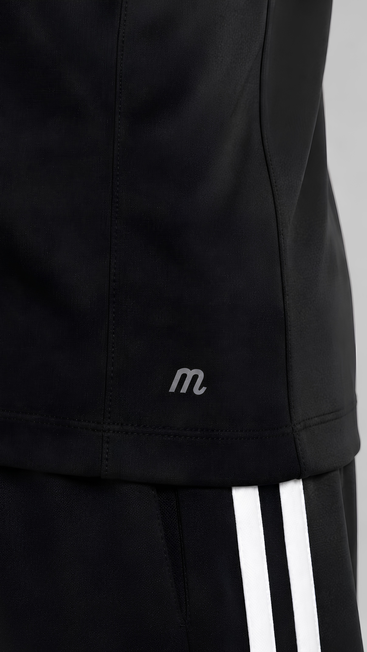 THE ESSENTIAL LONG SLEEVE